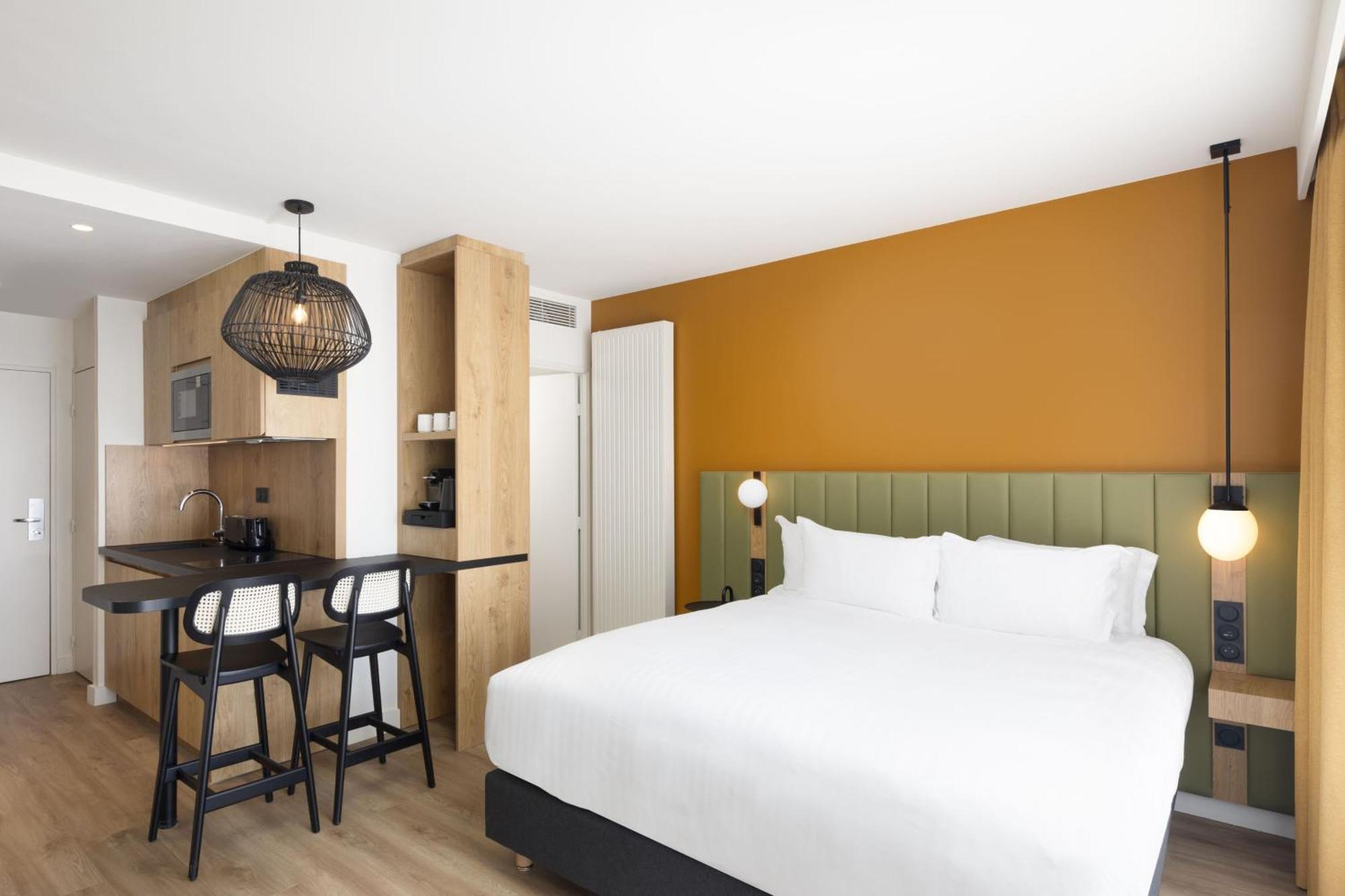 Residence Inn By Marriott Paris Didot Montparnasse Exterior photo